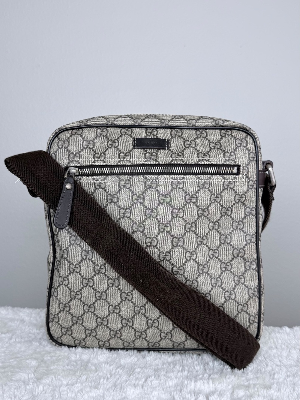 Gucci Brown & Beige GG Canvas Messenger Bag